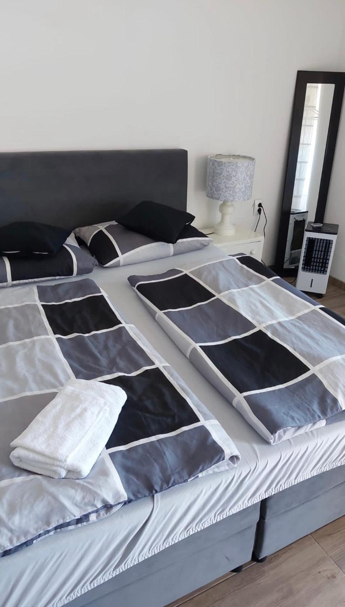 Apartmani ดรามัลย์ ภายนอก รูปภาพ